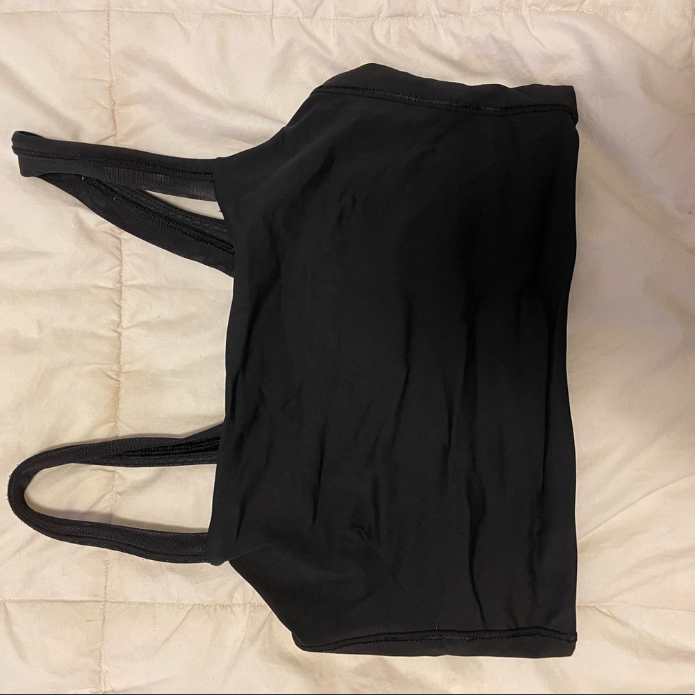 Lulu lemon bra